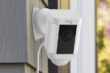 Ring 35 degree wedge wall mount in black for Spotlight Cam Wired
